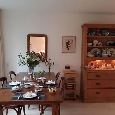 Bed & Breakfast De Echo Nocleg ze śniadaniem Muiderberg